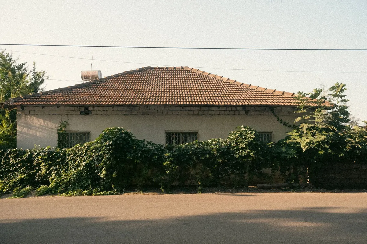 An older inherited family home that must pass through Iowa probate