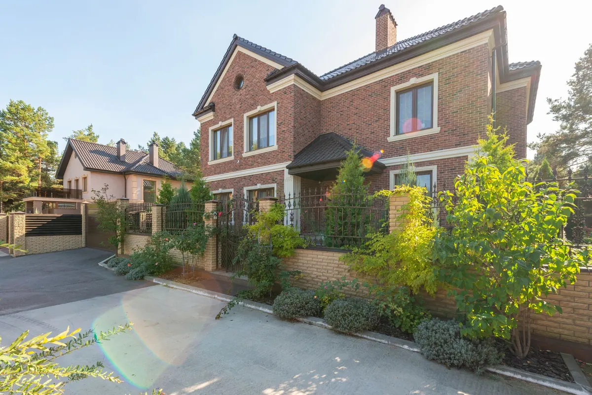 A solid brick house being sold to a cash buyer with no inspection contingency